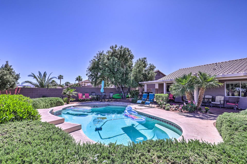 Incredible Strip View, Peaceful Poolside Escape — foto 1