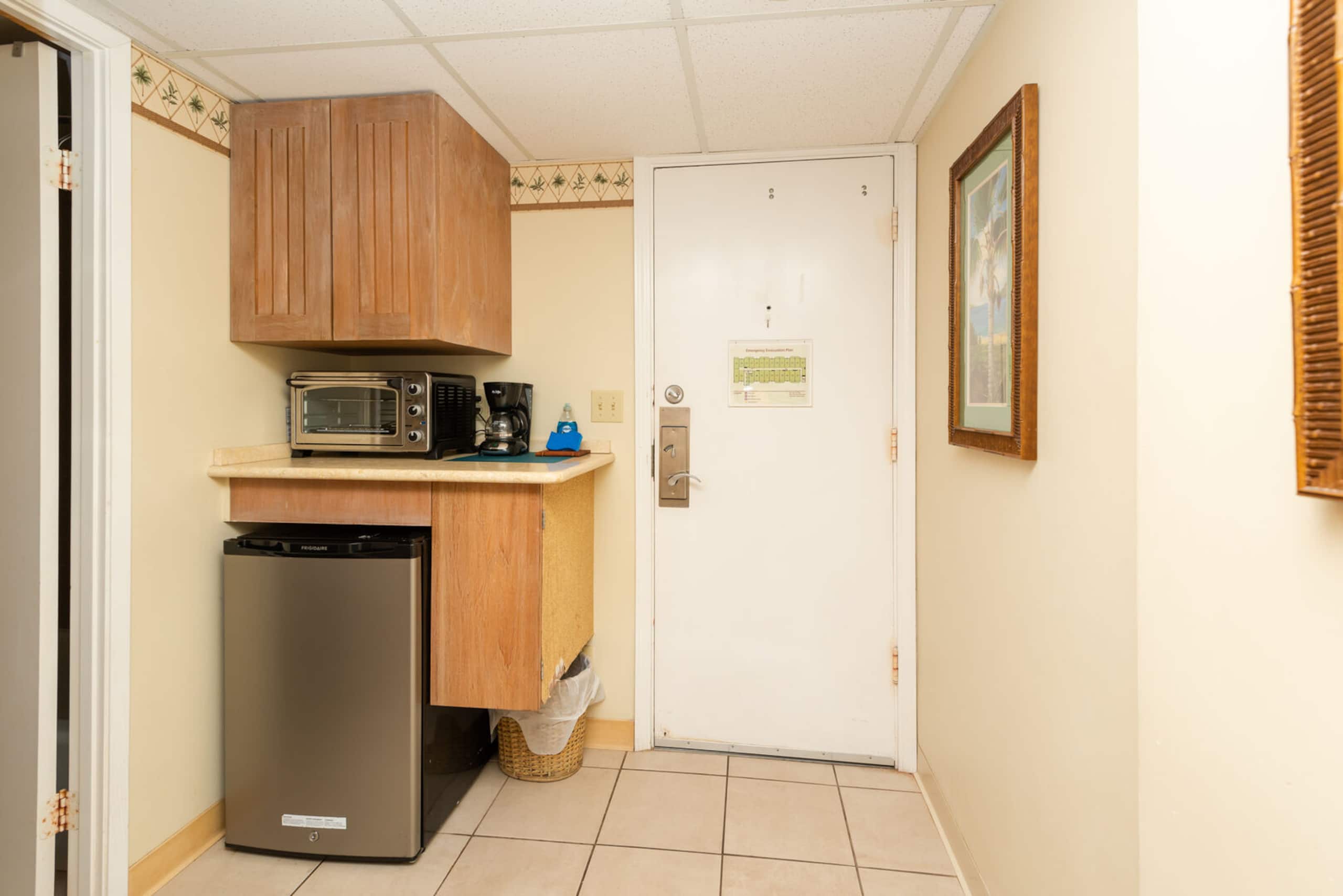 Condo in Honolulu · ★4.72 · 1 bedroom · 2 beds · 1 bath - Image 13