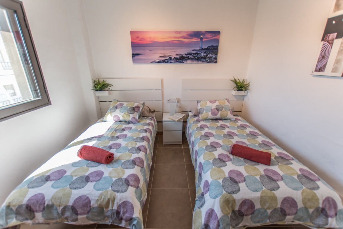 Coral Apartment Twin room