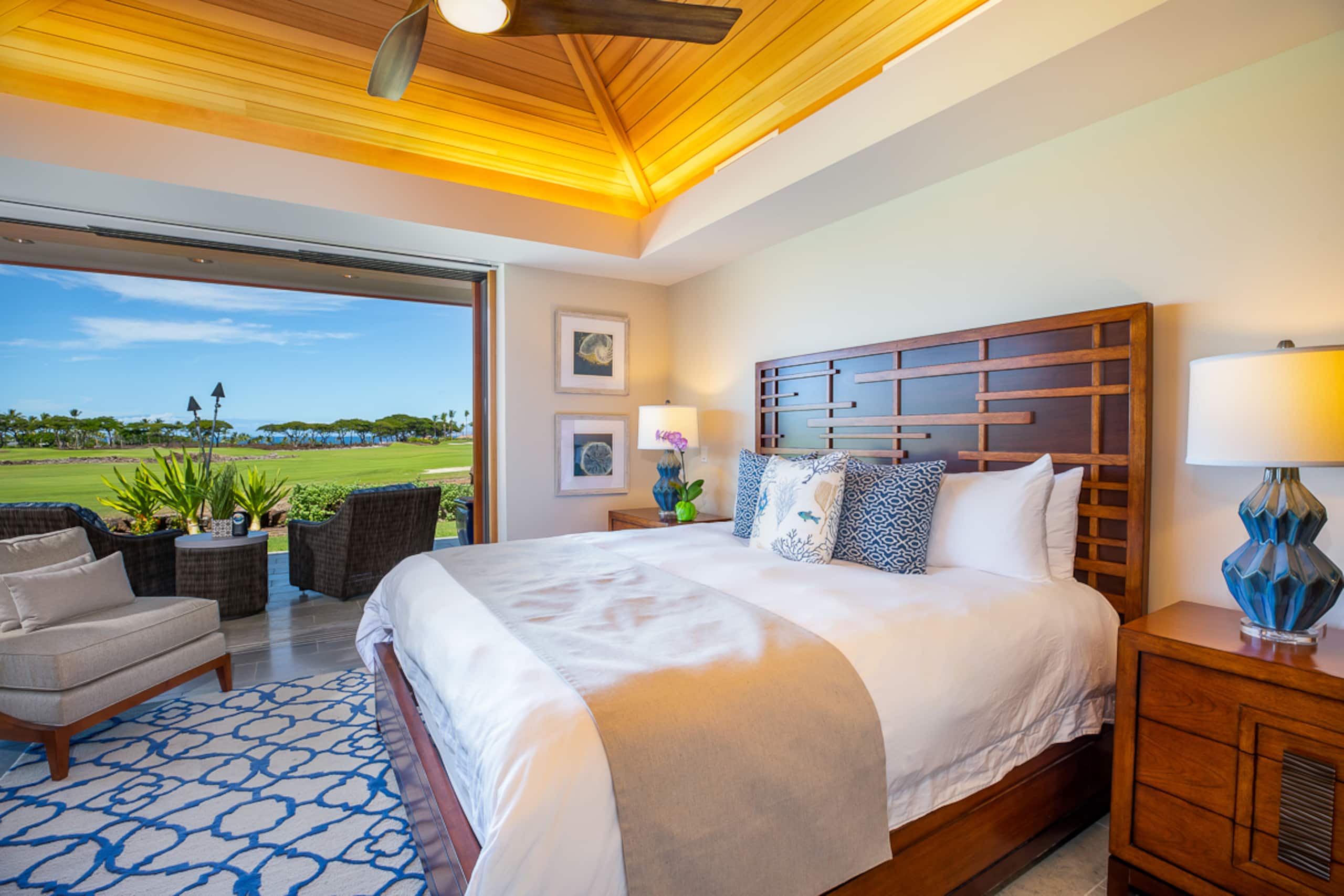 Home in Waimea · ★5.0 · 4 bedrooms · 6 beds · 4.5 baths - Image 16