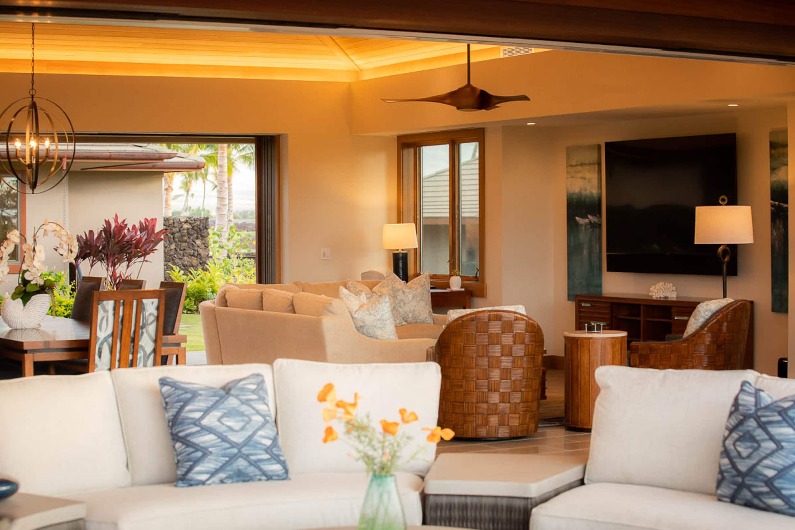 Home in Waimea · ★5.0 · 4 bedrooms · 6 beds · 4.5 baths - Image 10