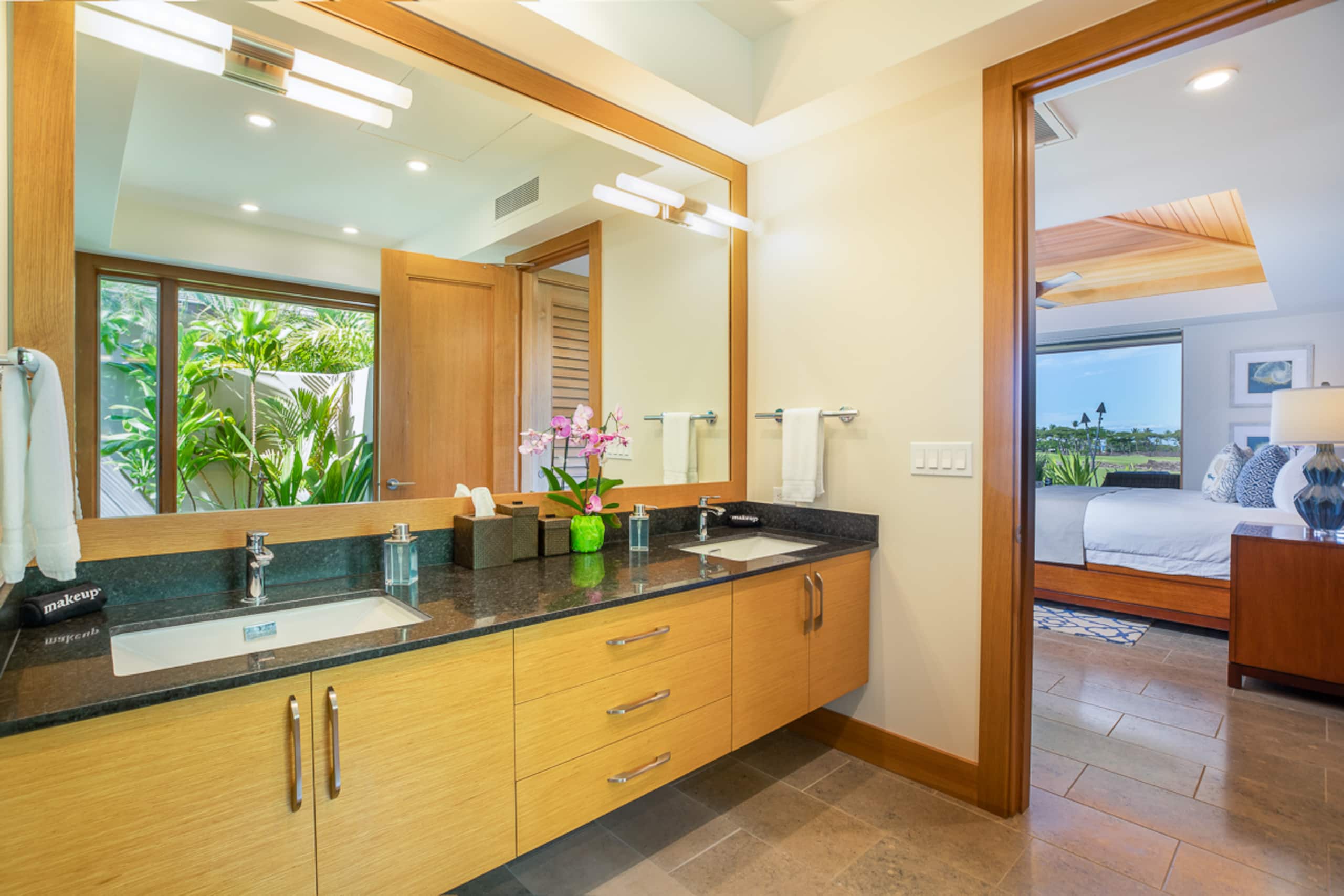 Home in Waimea · ★5.0 · 4 bedrooms · 6 beds · 4.5 baths - Image 26