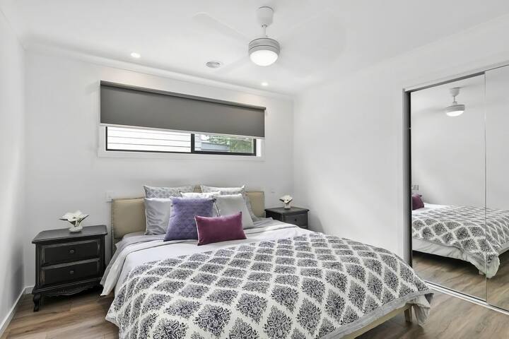 Central Beach House 52a gallery image 4