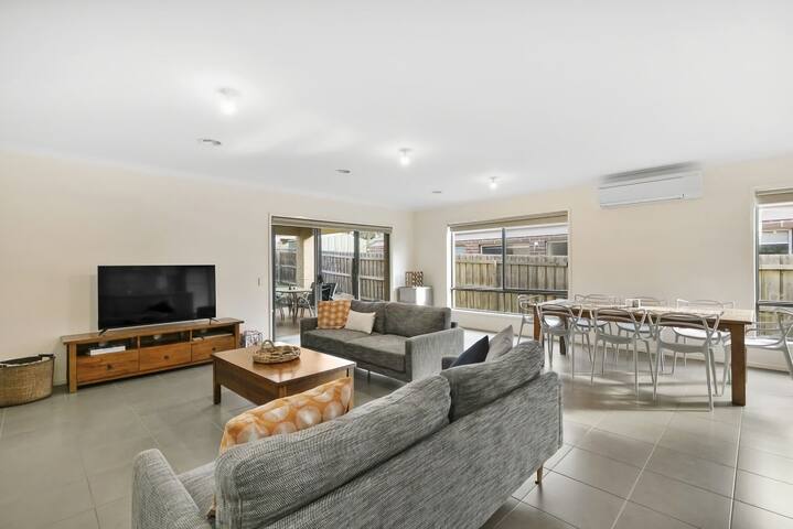 Ocean View Crescent 59 gallery image 4