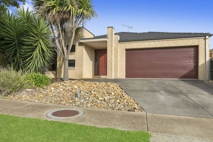 Ocean View Crescent 59