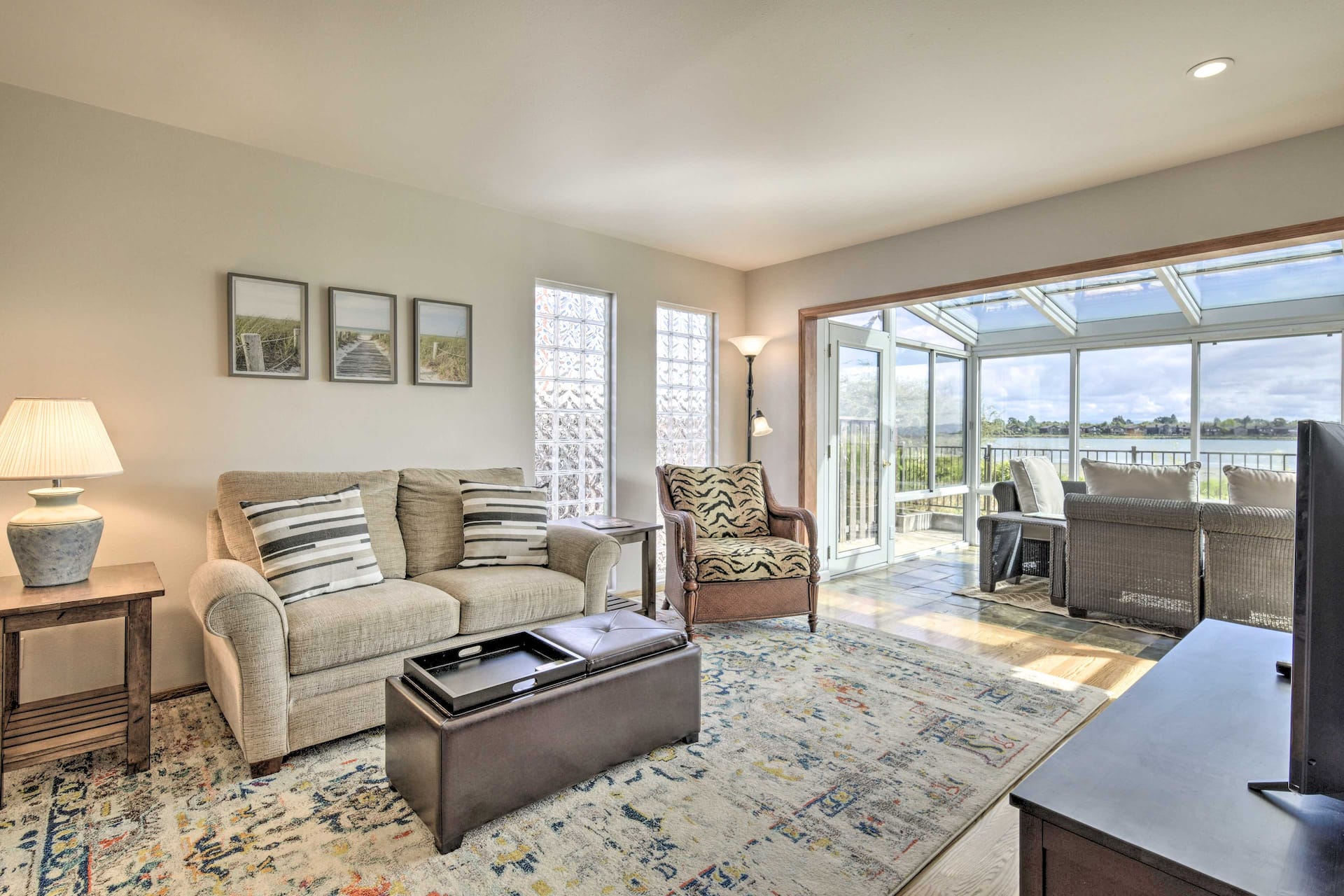 Ideally Located San Francisco Bay Home w/ Sunroom! — foto 4