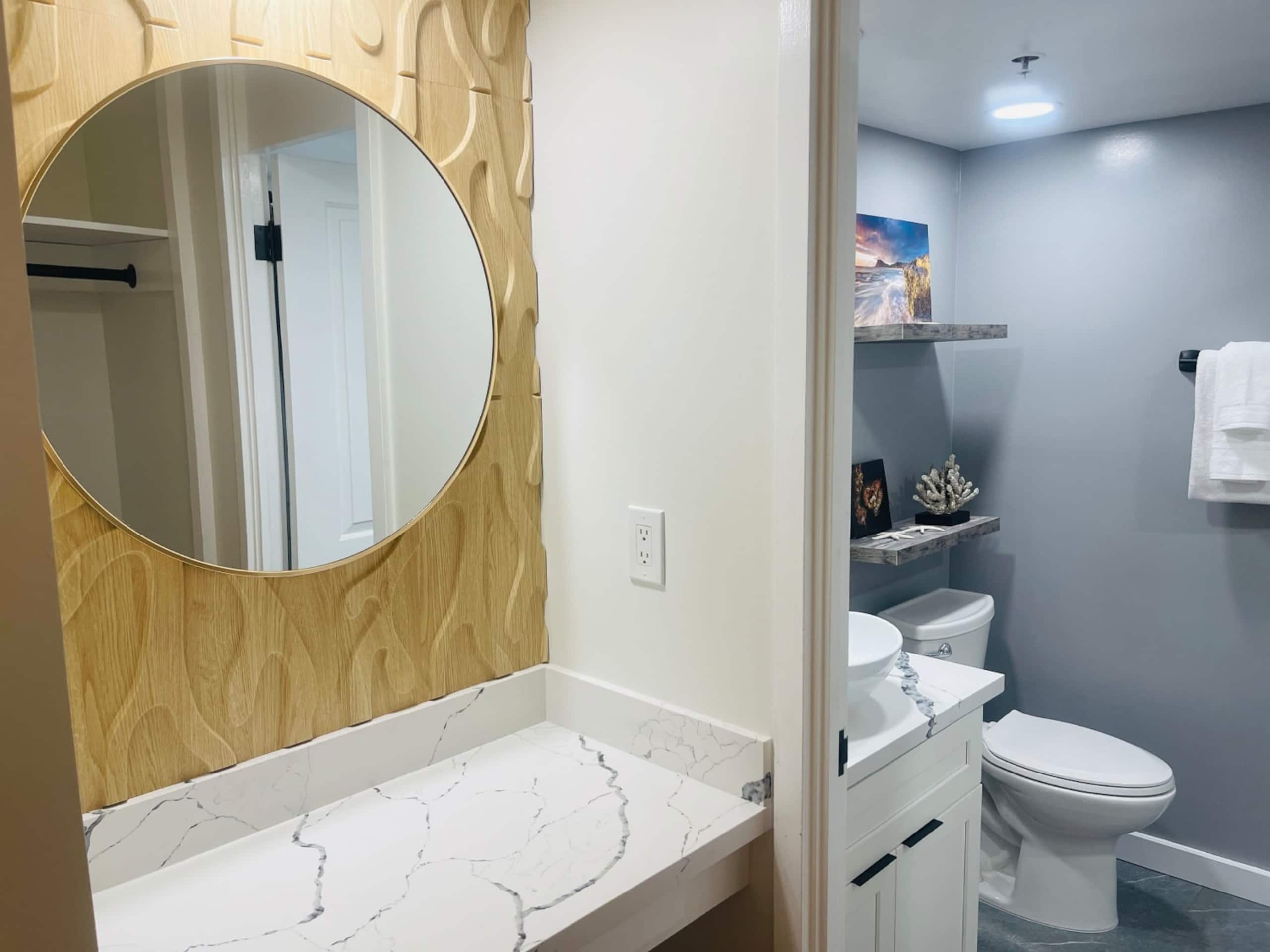 Condo in Honolulu · ★4.86 · Studio · 2 beds · 1 private bath - Image 11