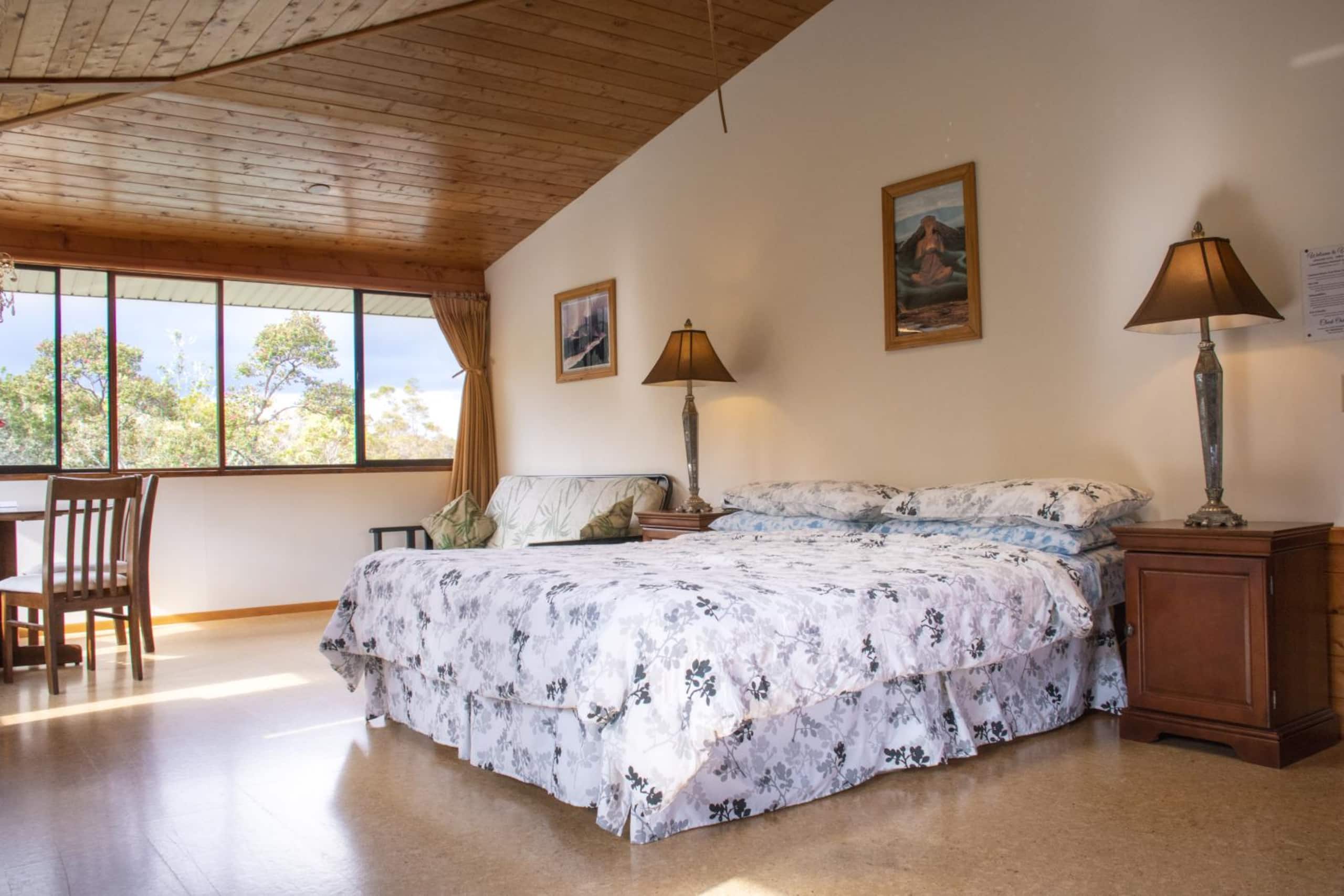 Guesthouse in Volcano · ★4.6 · 1 bedroom · 2 beds · 1 private bath - Image 92