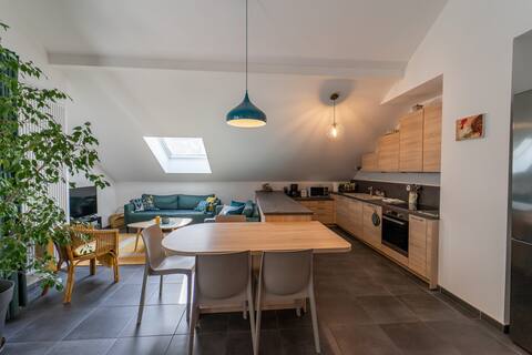 La Champanaise - 2 bedroom apartment 300m from