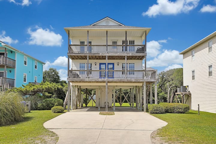 Oceanview Family Retreat In Oak Island - Oak Island, NC