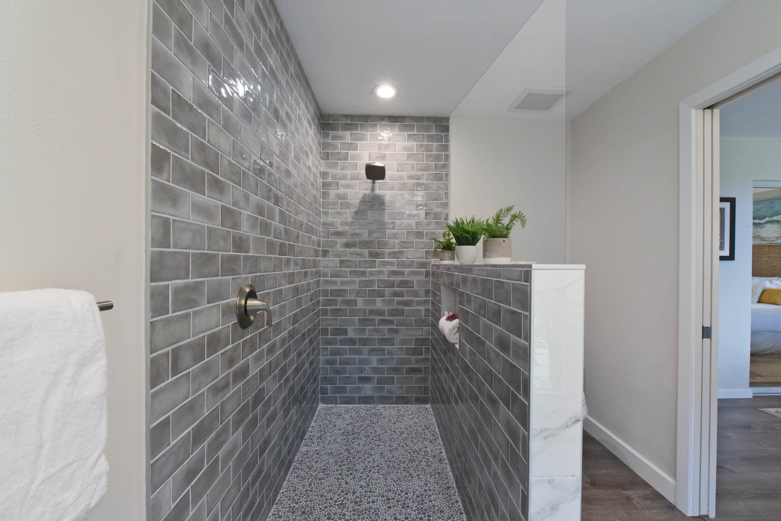 Condo in Lahaina · ★4.79 · 3 bedrooms · 5 beds · 3 private baths - Image 23