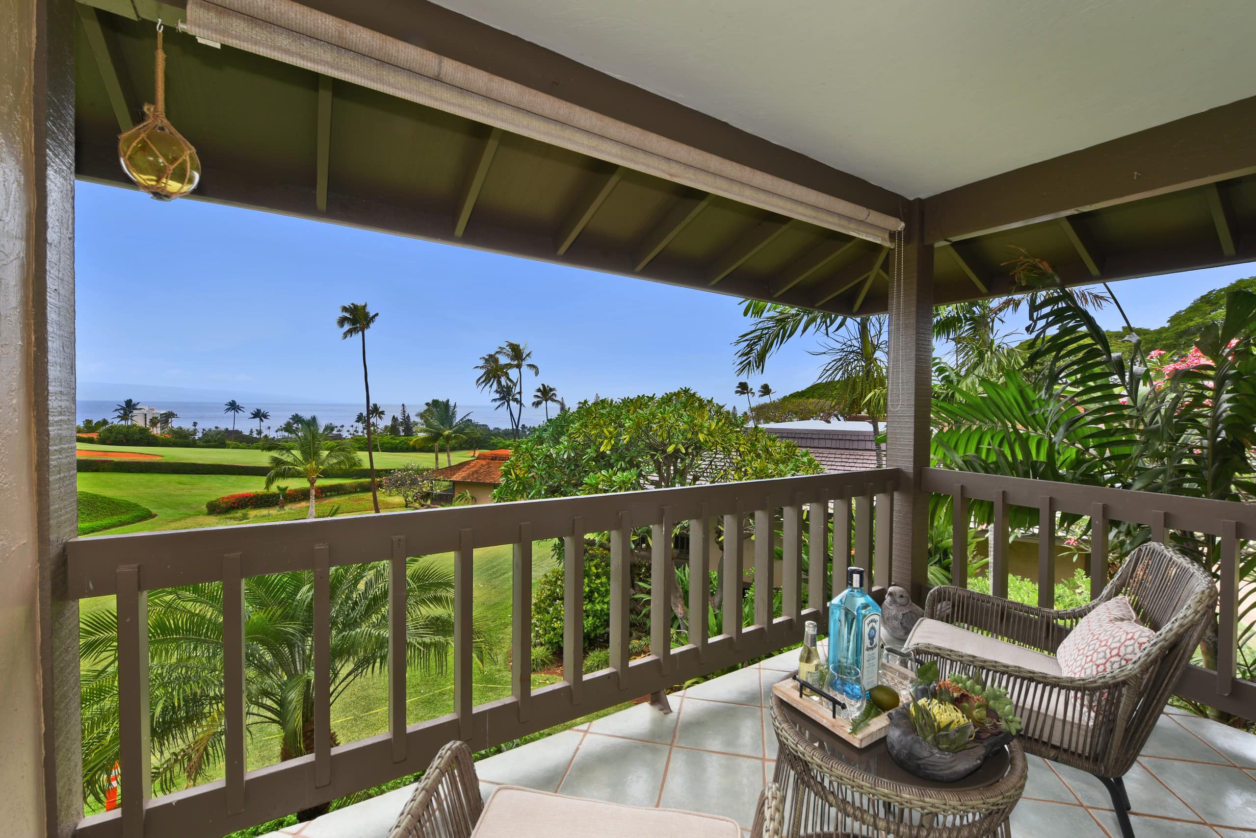 Condo in Lahaina · ★4.79 · 3 bedrooms · 5 beds · 3 private baths - Image 32