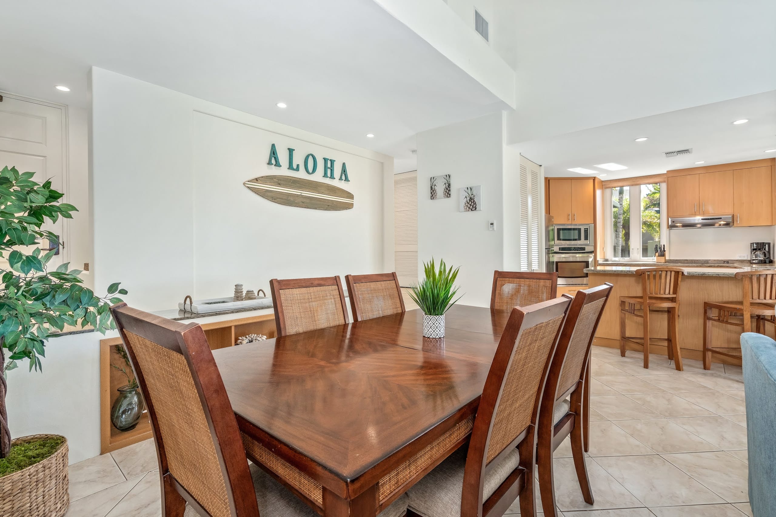 Condo in Wailea · ★5.0 · 2 bedrooms · 4 beds · 2 baths - Image 8