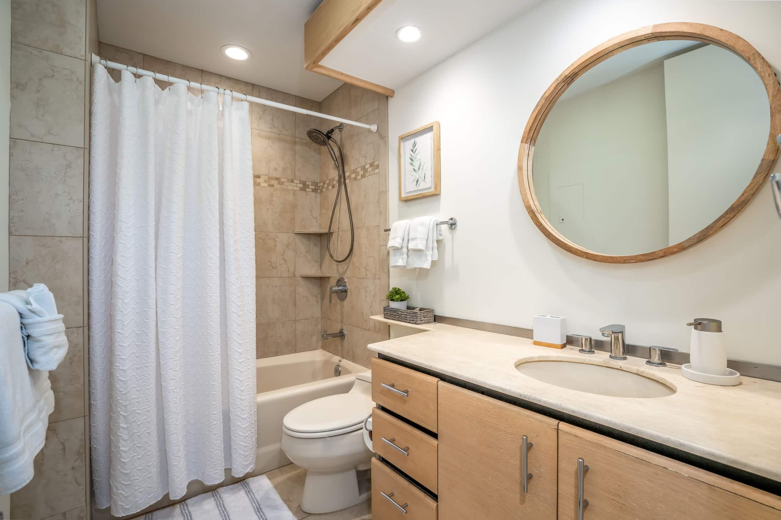 Condo in Wailea · ★5.0 · 2 bedrooms · 4 beds · 2 baths - Image 14
