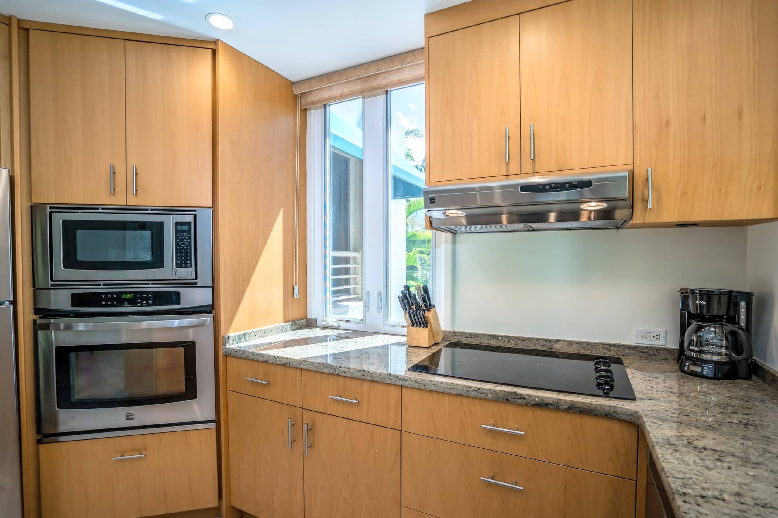 Condo in Wailea · ★5.0 · 2 bedrooms · 4 beds · 2 baths - Image 11