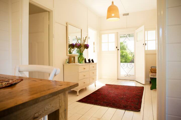 Harvest House @ Harvest Farm. Idyllic cottage stay gallery image 3