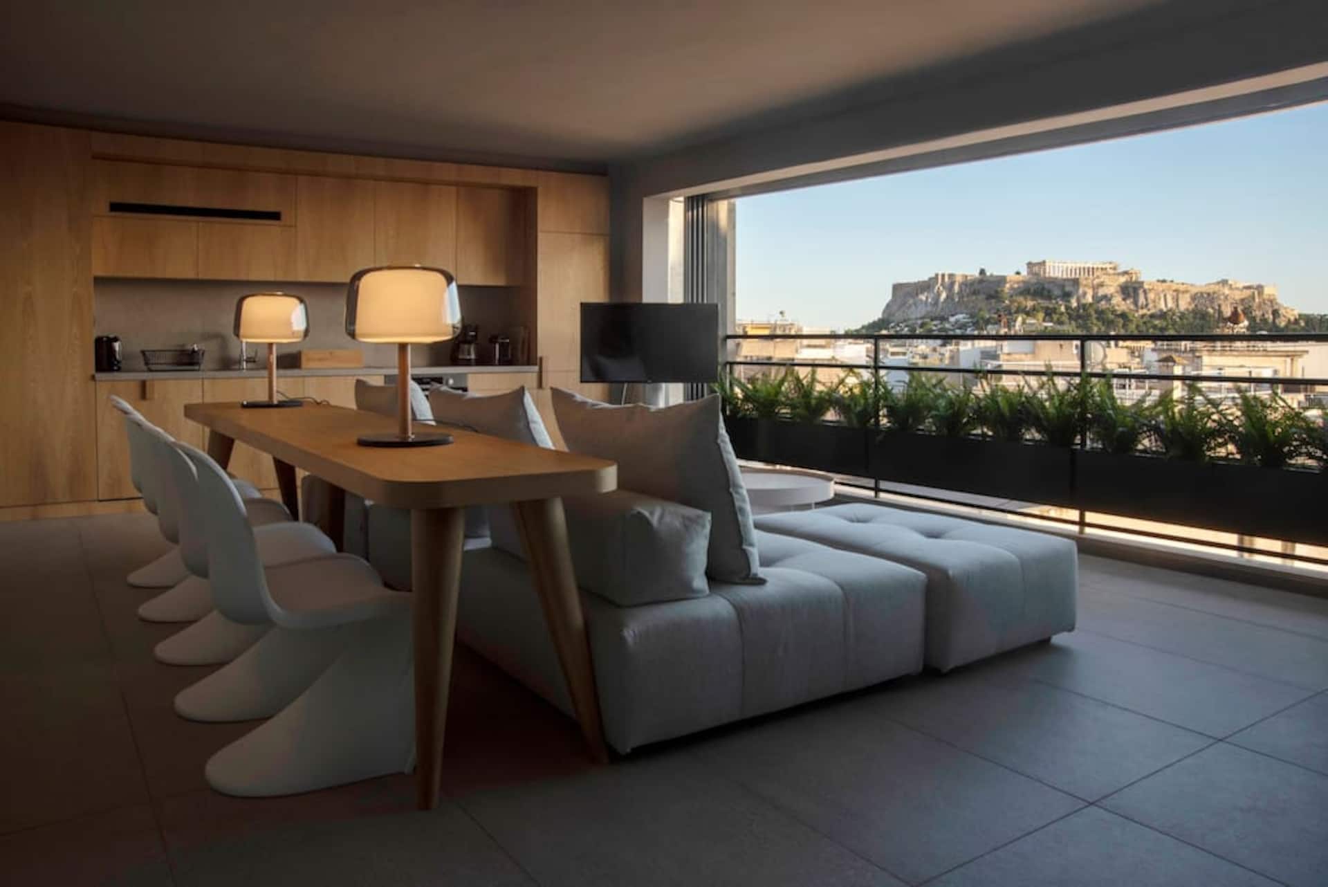 Groovy - Acropolis view 1-Bdr Apartment