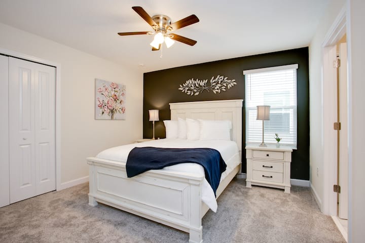 2709Bookmark,StoreyLake_40