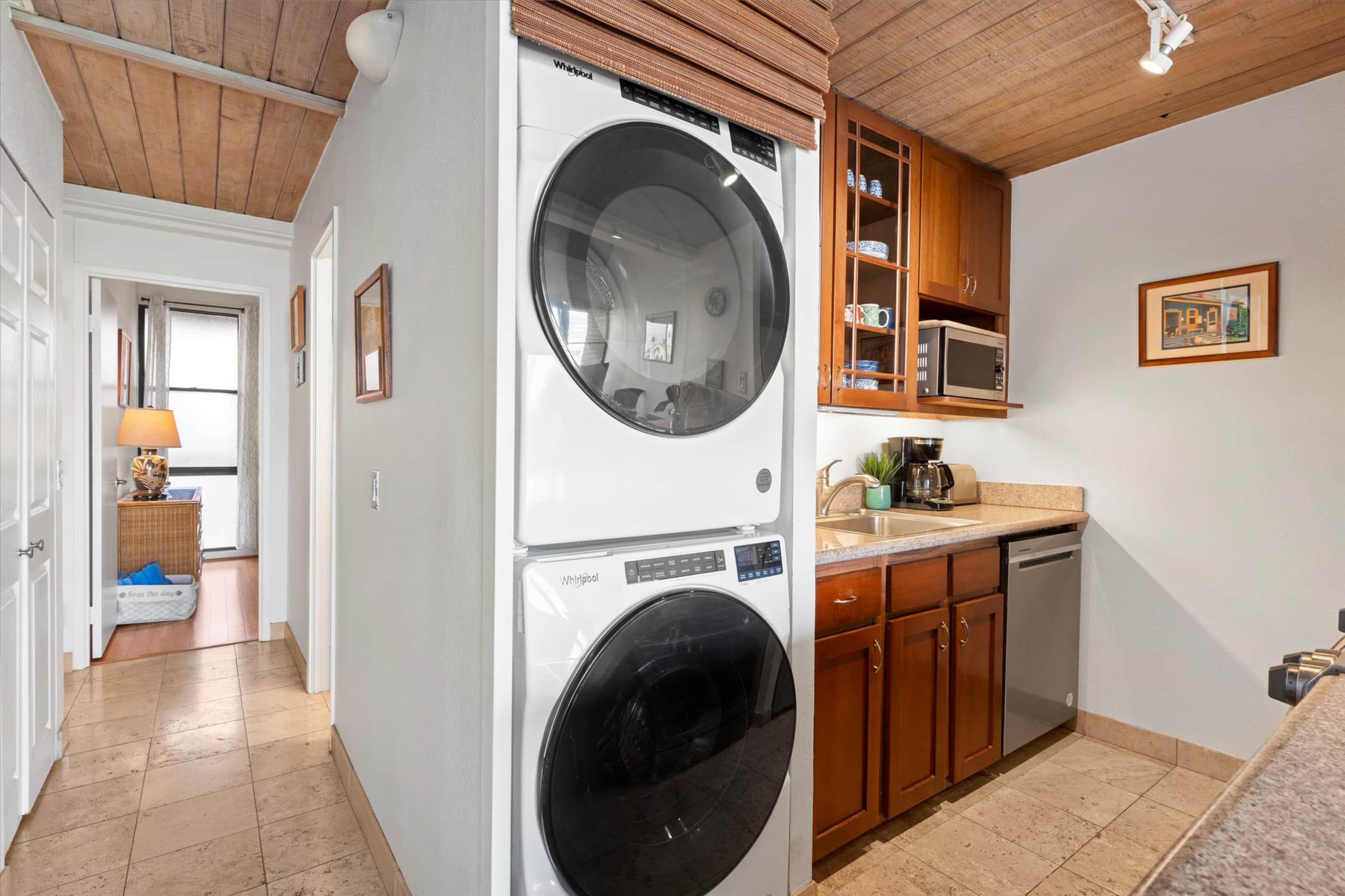 Condo in Kihei · ★4.49 · 2 bedrooms · 4 beds · 2 baths - Image 24