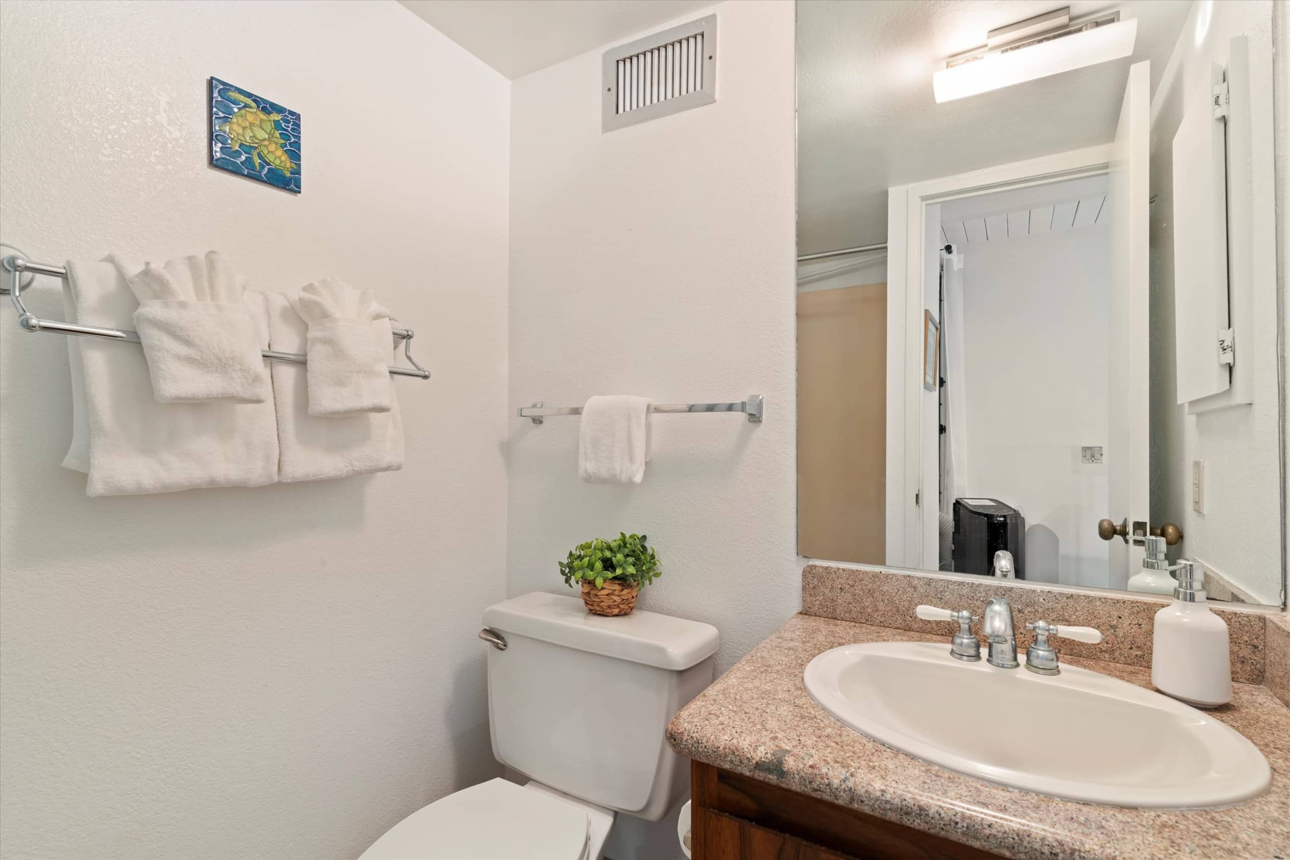 Condo in Kihei · ★4.49 · 2 bedrooms · 4 beds · 2 baths - Image 30