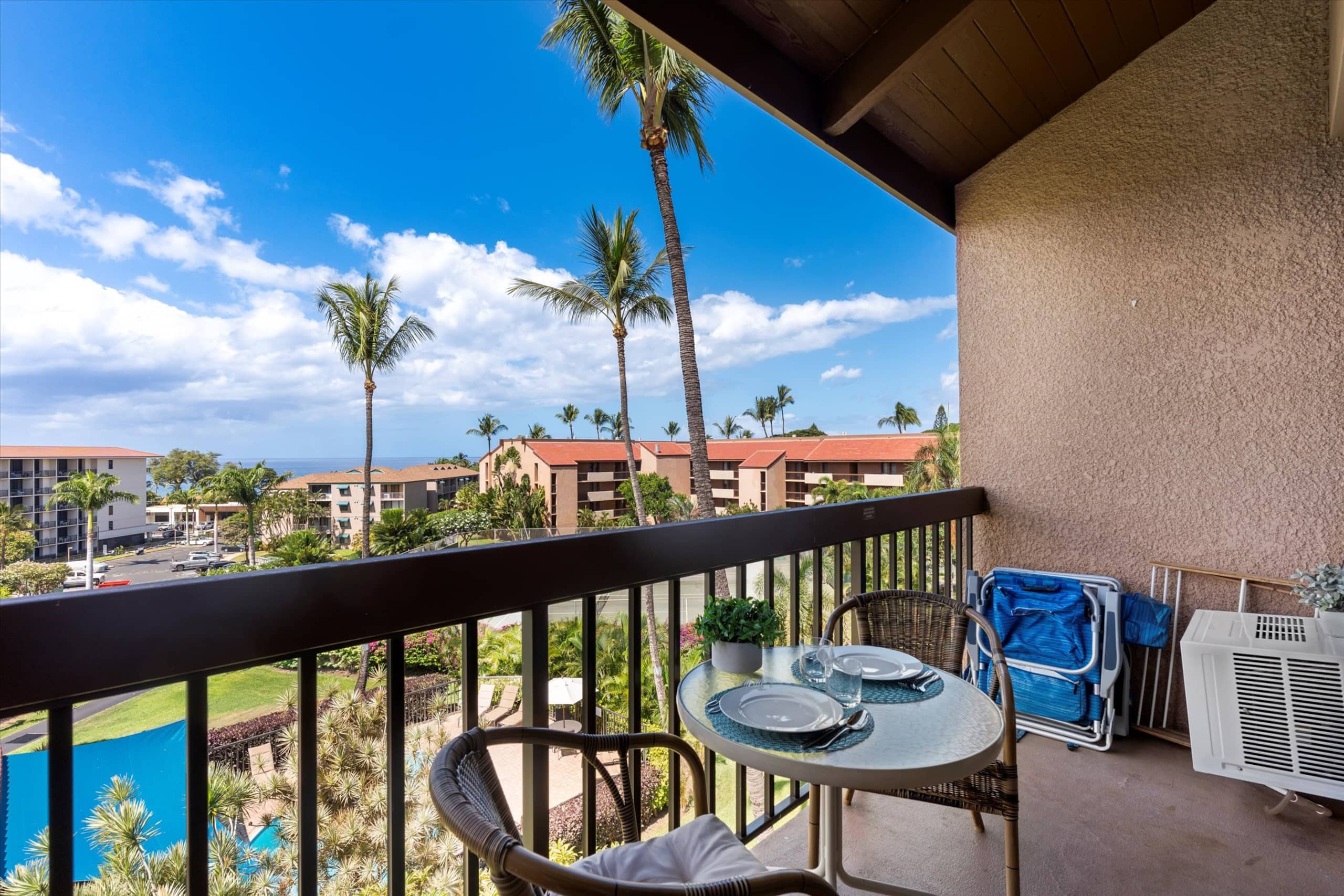 Condo in Kihei · ★4.49 · 2 bedrooms · 4 beds · 2 baths - Image 10