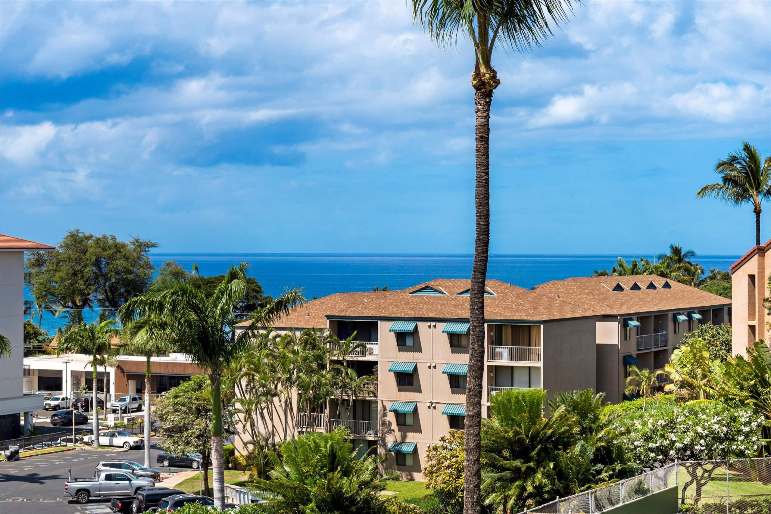Condo in Kihei · ★4.49 · 2 bedrooms · 4 beds · 2 baths - Image 9
