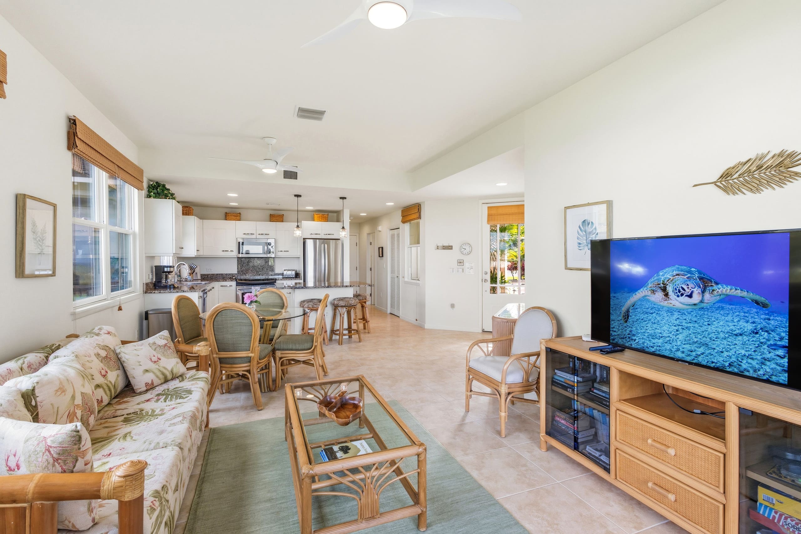 Condo in Kailua-Kona · ★5.0 · 2 bedrooms · 4 beds · 2.5 private baths - Image 8