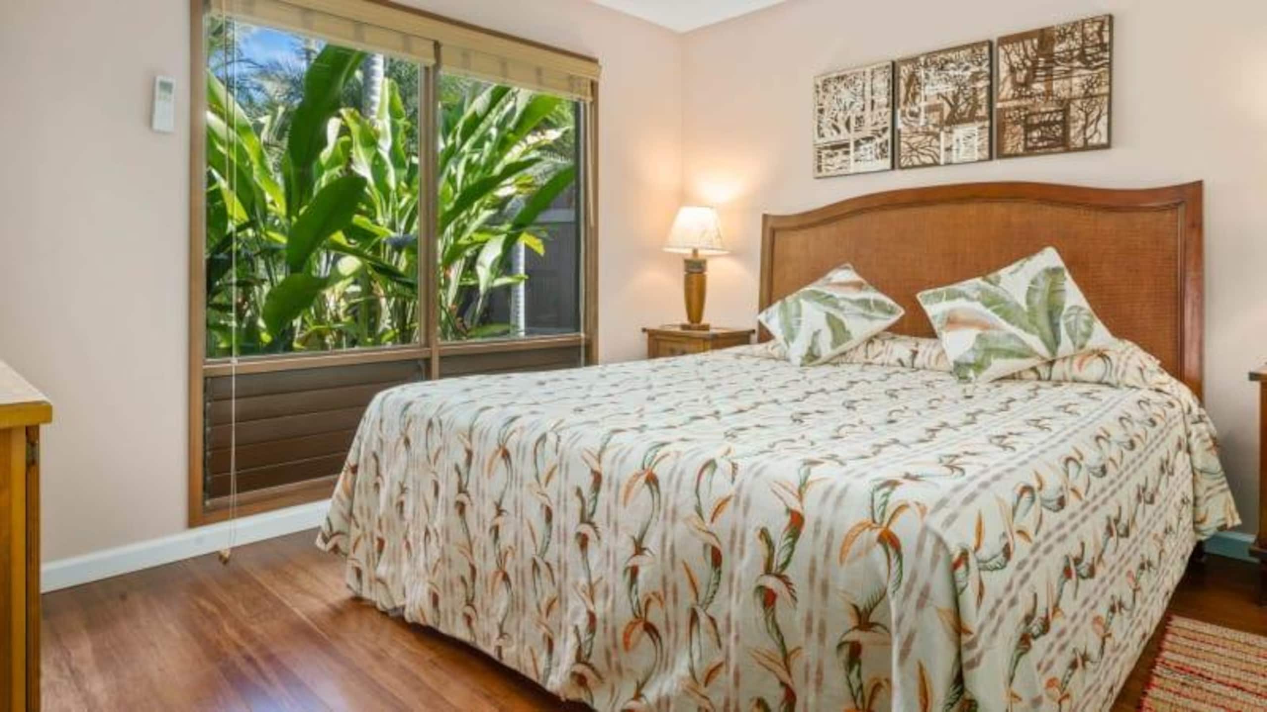 Condo in KAILUA-KONA · ★4.74 · 2 bedrooms · 2 baths - Image 4
