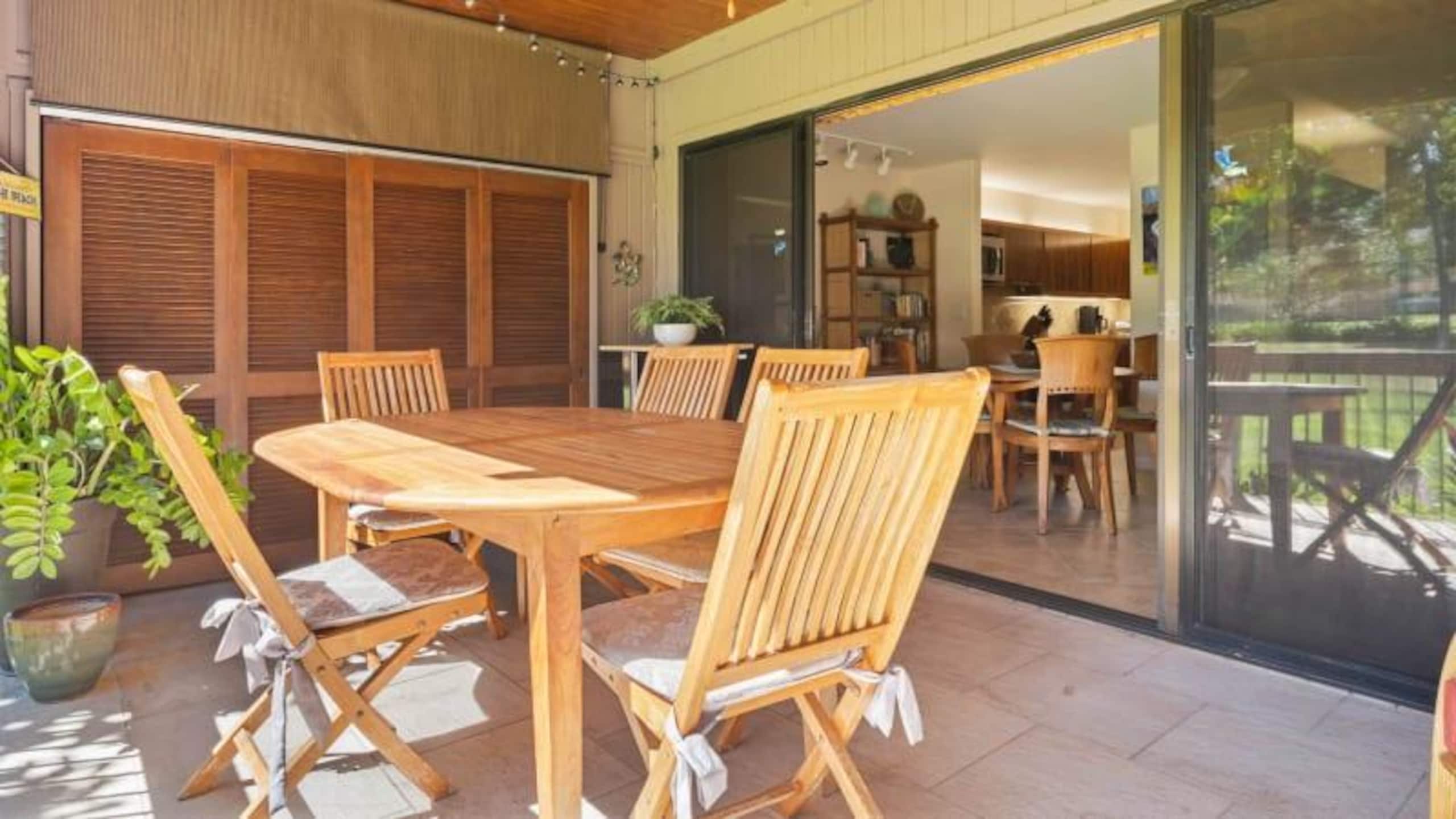 Condo in KAILUA-KONA · ★4.74 · 2 bedrooms · 2 baths - Image 11