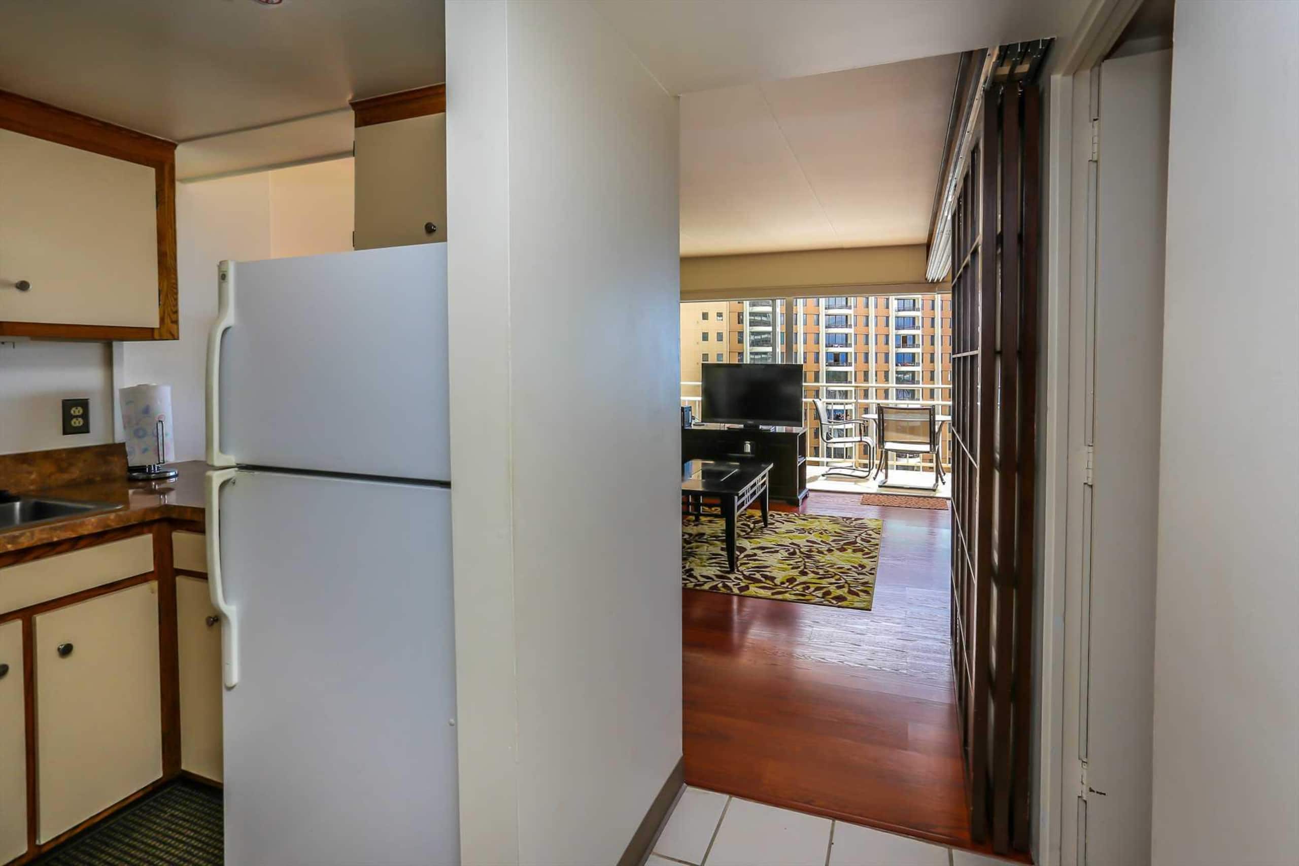 Condo in Waikiki · ★4.54 · 1 bedroom · 2 beds · 1 private bath - Image 21