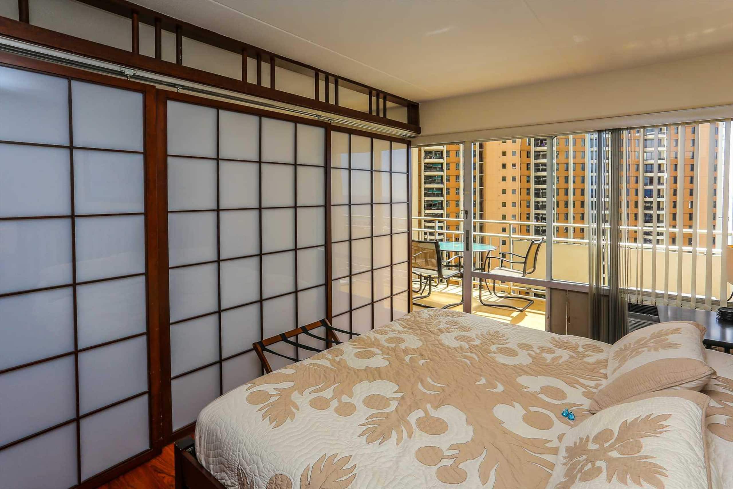 Condo in Waikiki · ★4.54 · 1 bedroom · 2 beds · 1 private bath - Image 14
