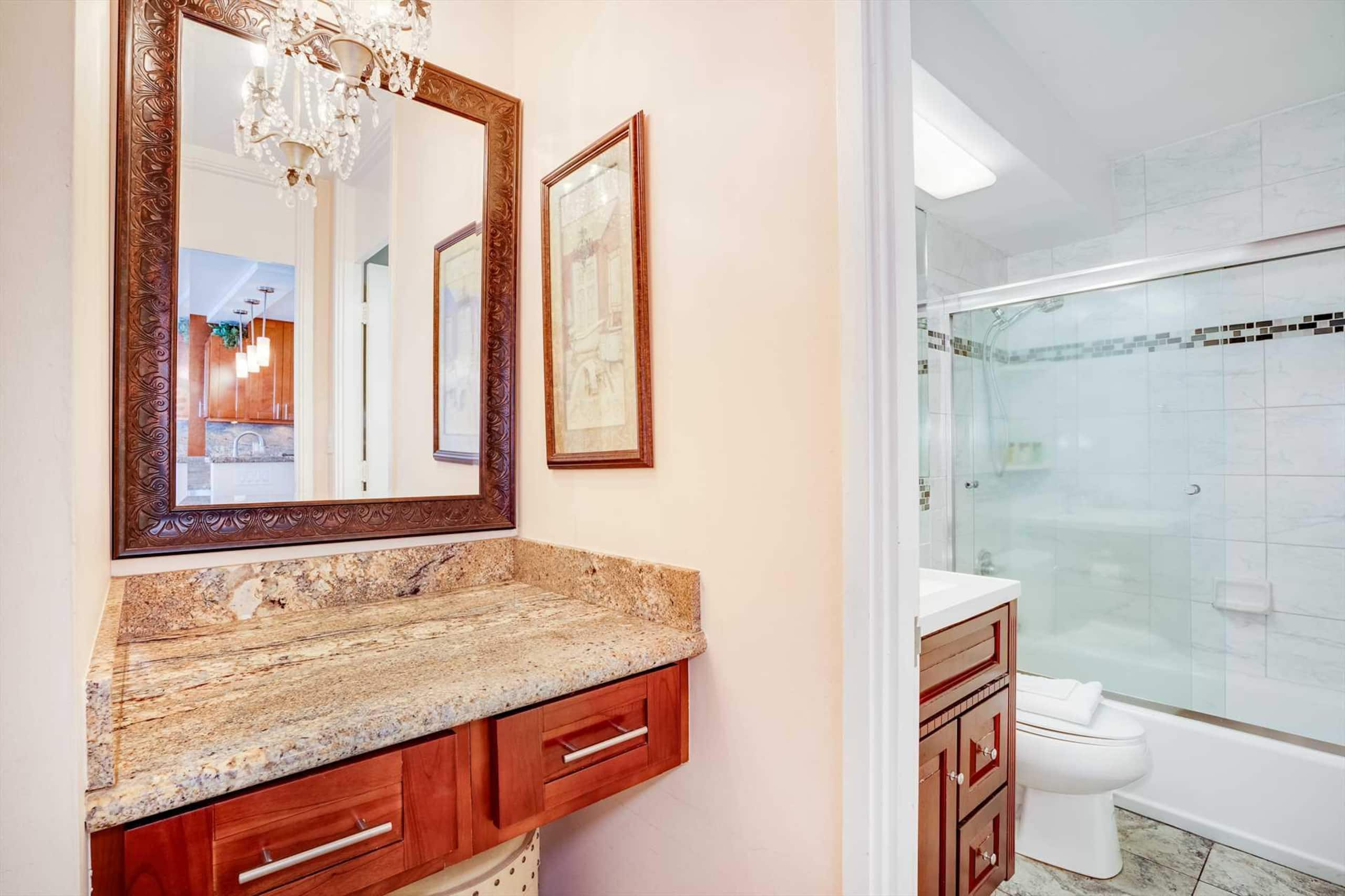 Condo in Waikiki · ★4.63 · 1 bedroom · 2 beds · 1 private bath - Image 28