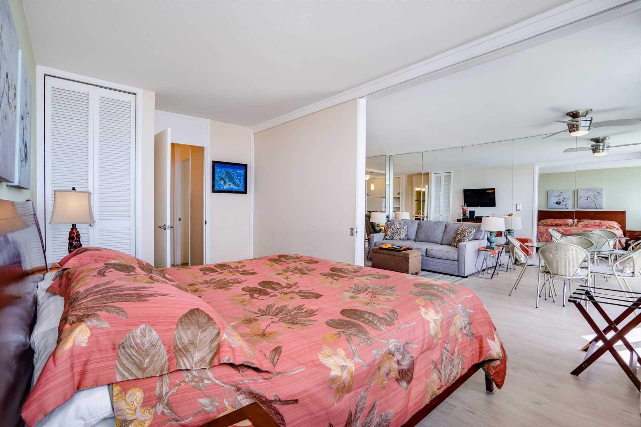 Condo in Waikiki · ★4.63 · 1 bedroom · 2 beds · 1 private bath - Image 22