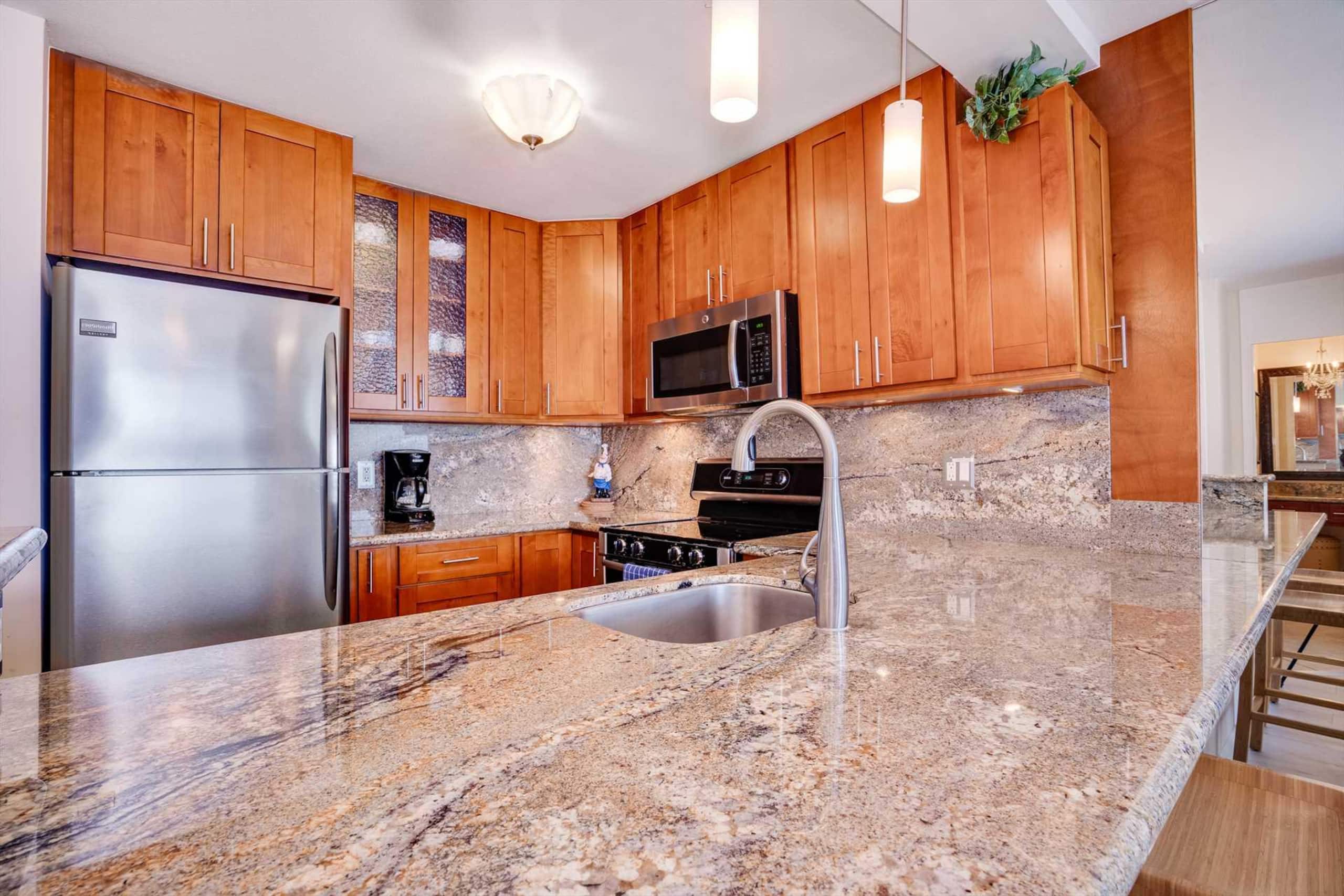 Condo in Waikiki · ★4.63 · 1 bedroom · 2 beds · 1 private bath - Image 25