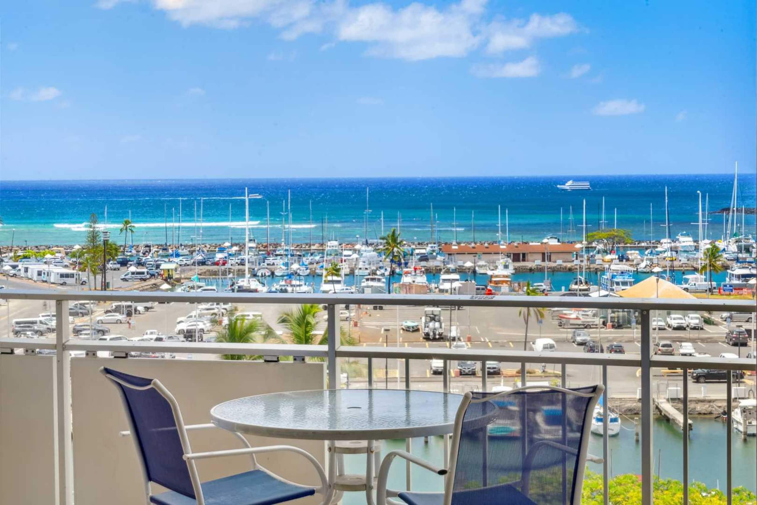 Condo in Waikiki · ★4.83 · 1 bedroom · 2 beds · 1 private bath - Image 1