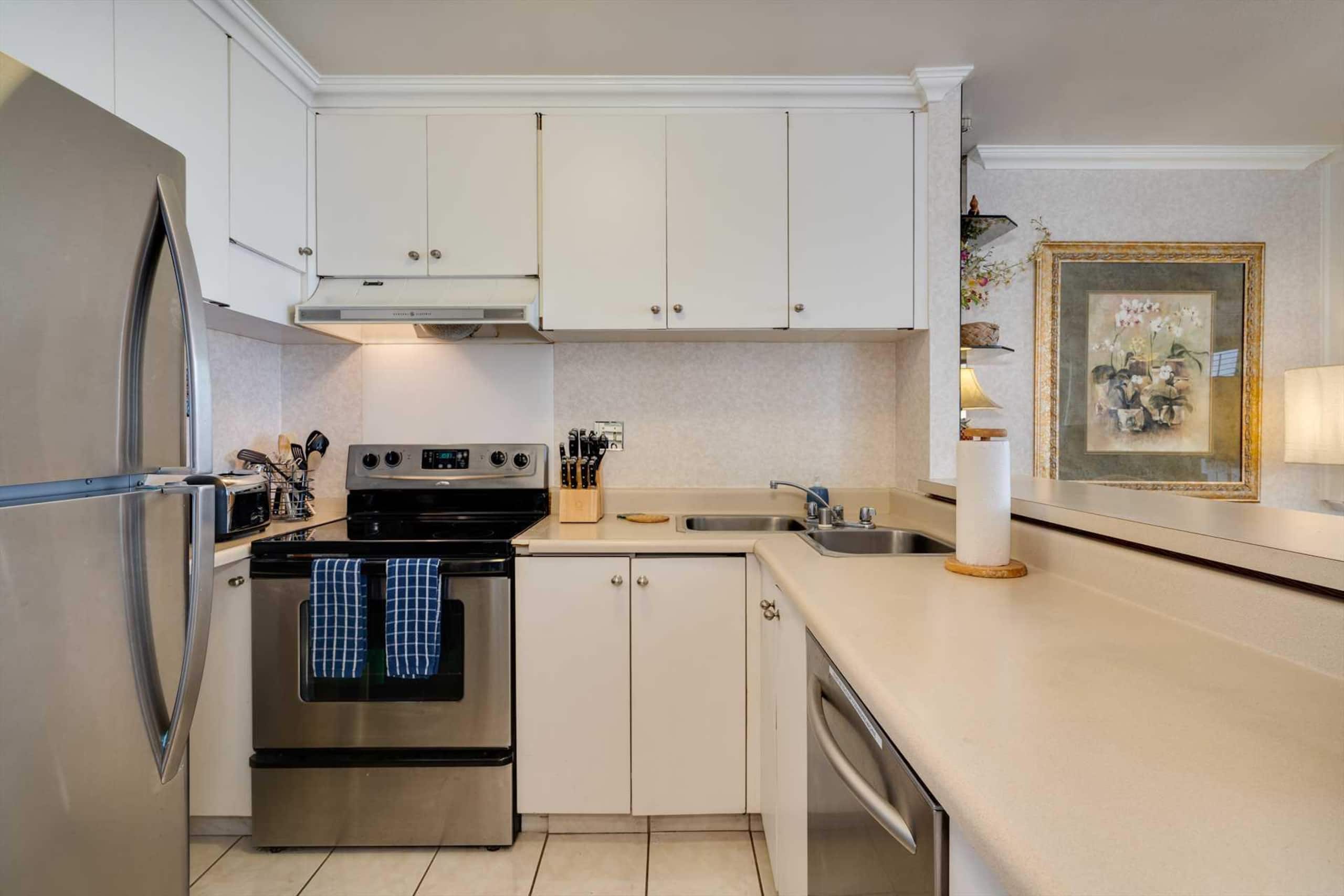 Condo in Honolulu · ★4.58 · 1 bedroom · 2 beds · 1 private bath - Image 20
