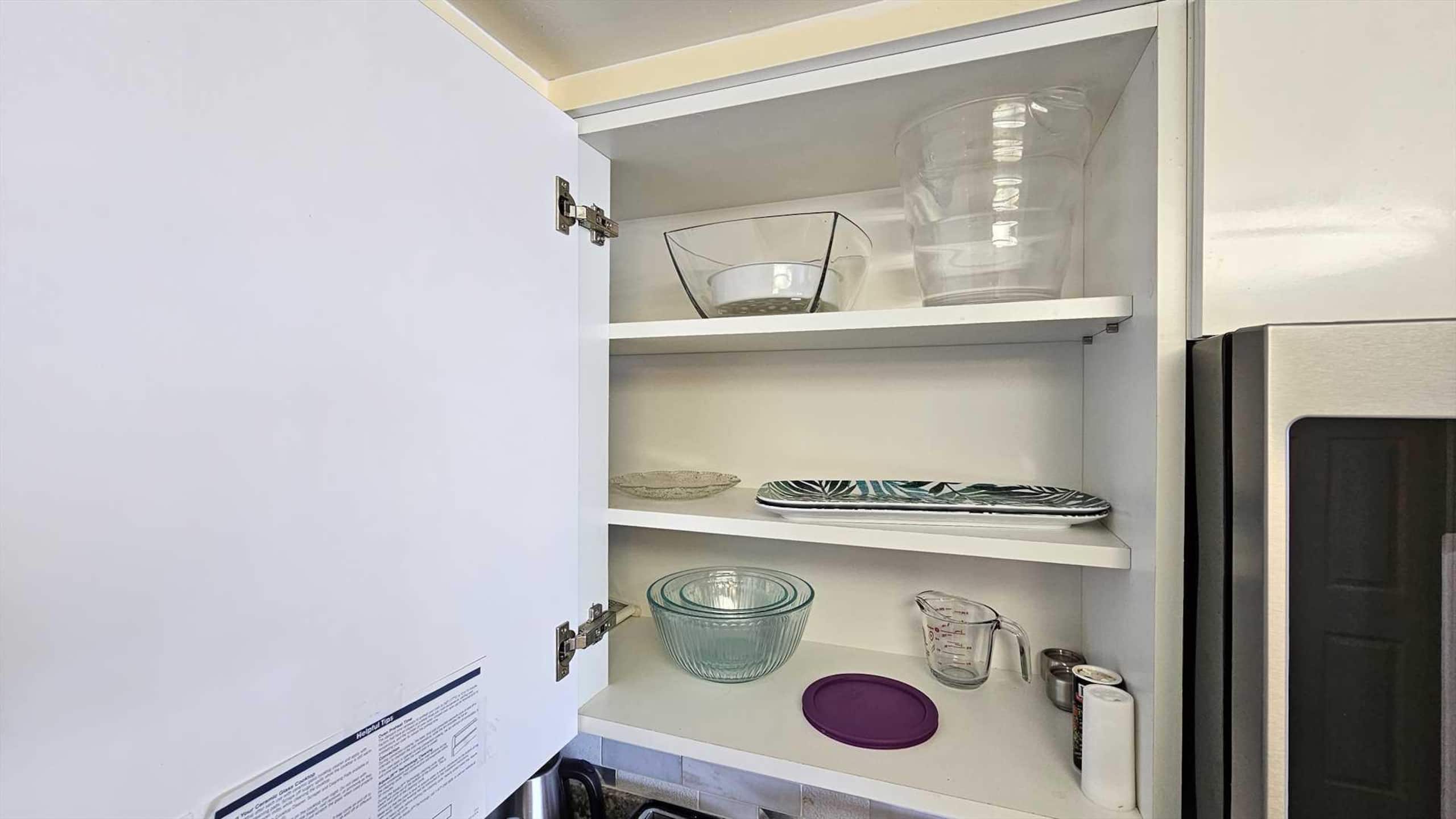 Condo in Waikiki · ★4.7 · 1 bedroom · 2 beds · 1 private bath - Image 10