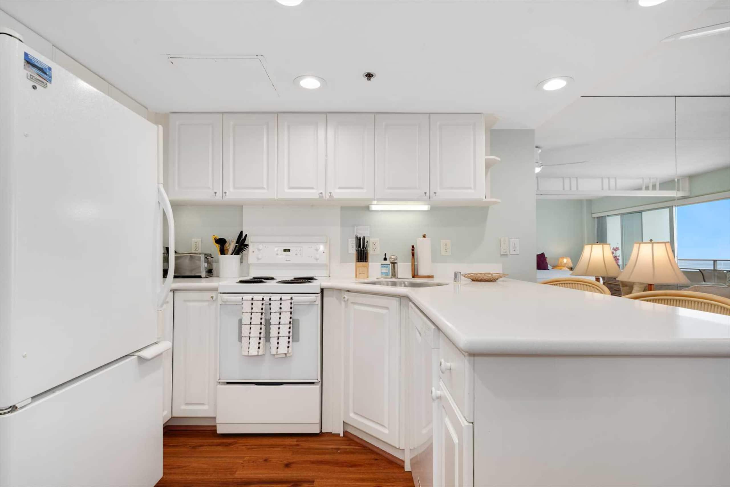 Condo in Waikiki · ★4.63 · 1 bedroom · 2 beds · 1 private bath - Image 18
