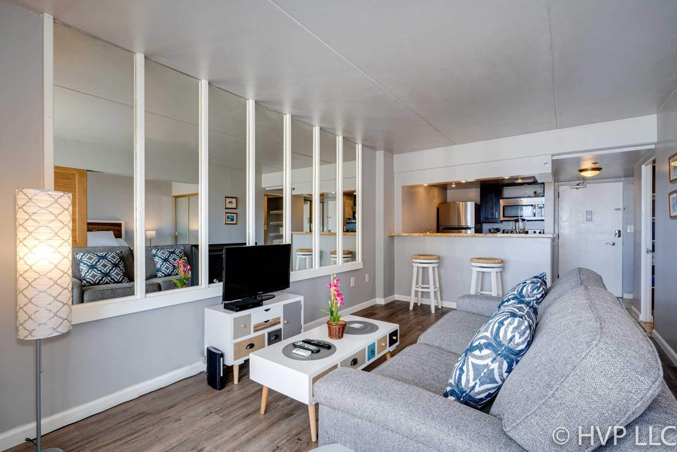 Condo in Honolulu · ★4.58 · 1 bedroom · 2 beds · 1 private bath - Image 22