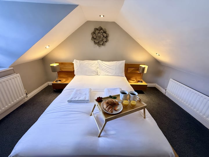 საძინებელი 1