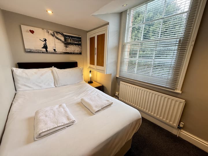 საძინებელი 3