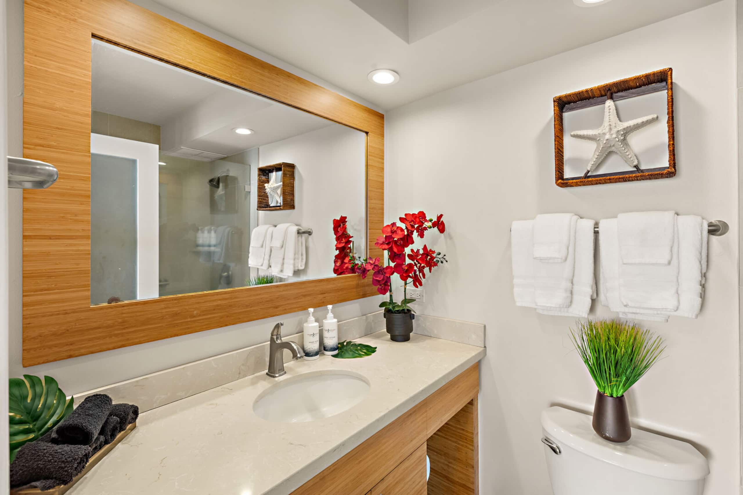 Condo in Kihei · ★4.81 · 2 bedrooms · 3 beds · 2 baths - Image 13
