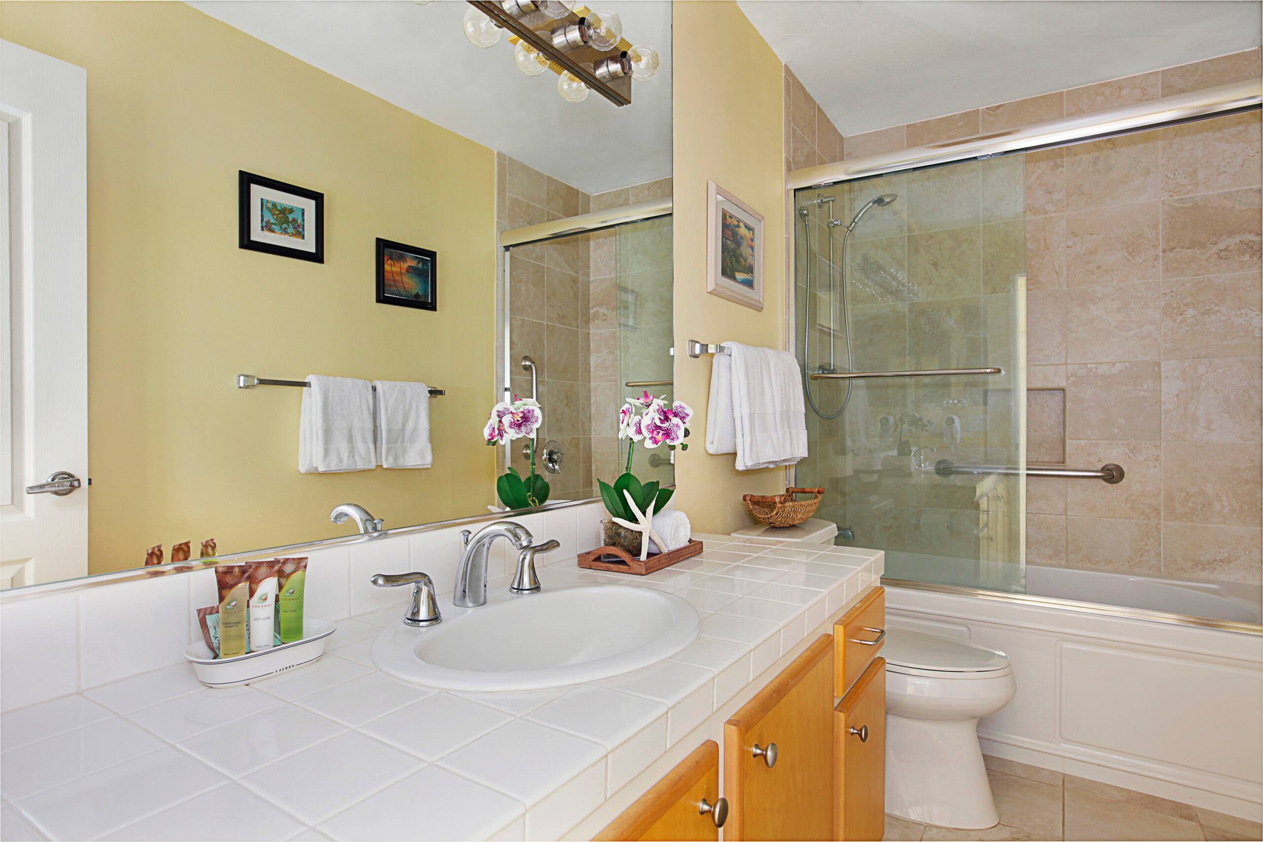 Condo in Koloa · ★4.82 · 3 bedrooms · 4 beds · 2.5 private baths - Image 8