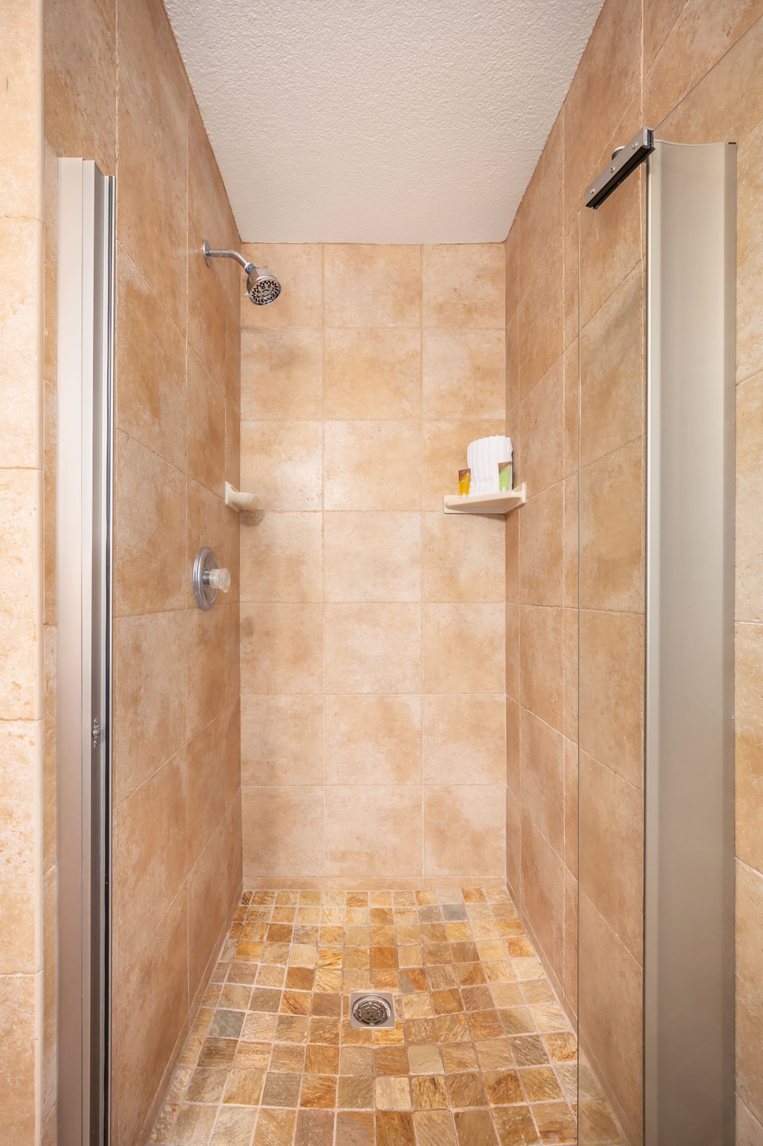 Condo in Koloa · ★4.93 · 2 bedrooms · 3 beds · 2.5 baths - Image 26