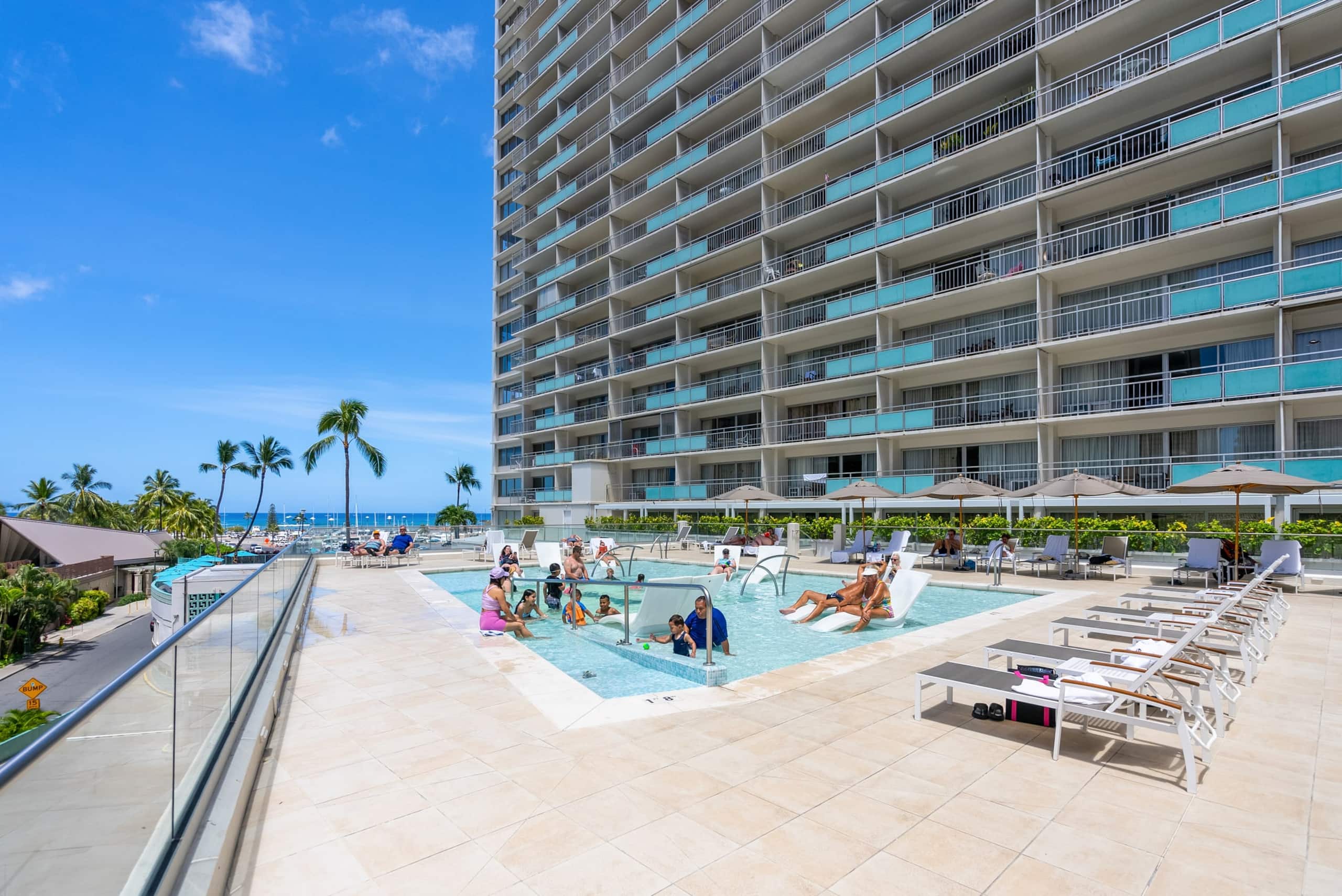 Condo in Honolulu · ★4.82 · 1 bedroom · 2 beds · 1 private bath - Image 24