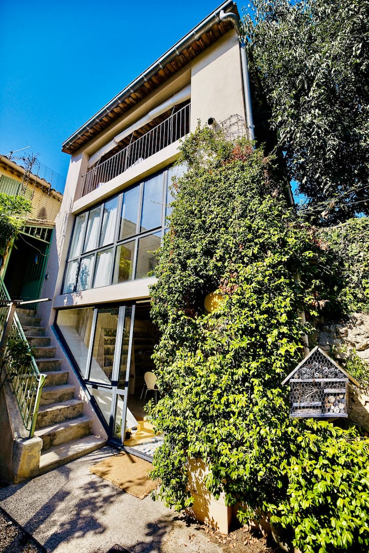 Géniale maison avec terrasse au coeur d'Uzès Maisons à louer à Uzès