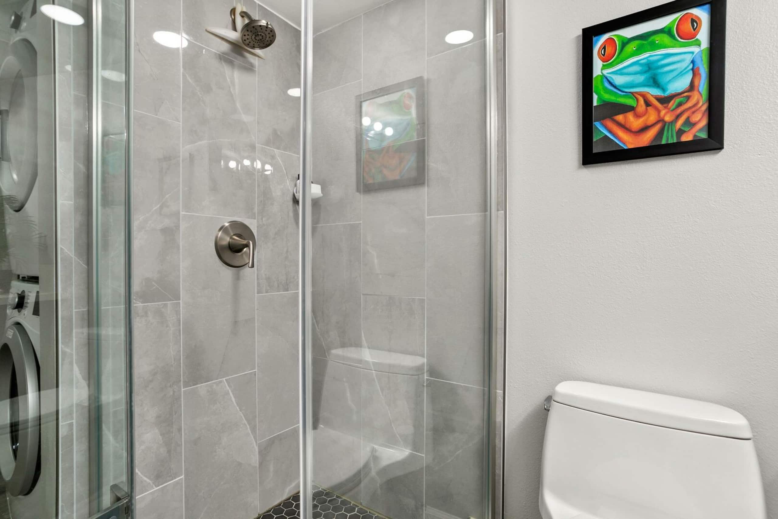 Condo in Kihei · ★4.94 · 1 bedroom · 2 beds · 2 private baths - Image 19