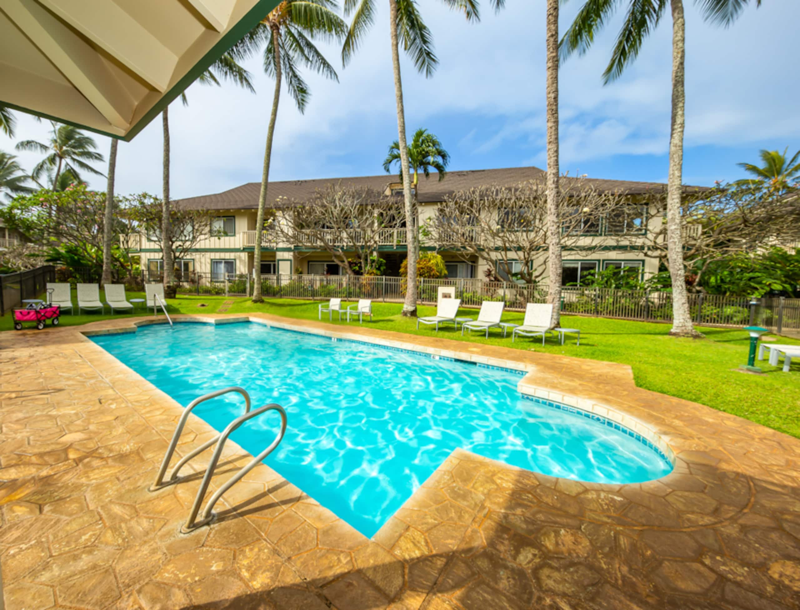 Condo in Koloa · ★4.88 · 2 bedrooms · 3 beds · 2 baths - Image 4