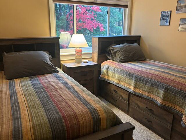Slopeside Rentals managed Airbnb listing 3