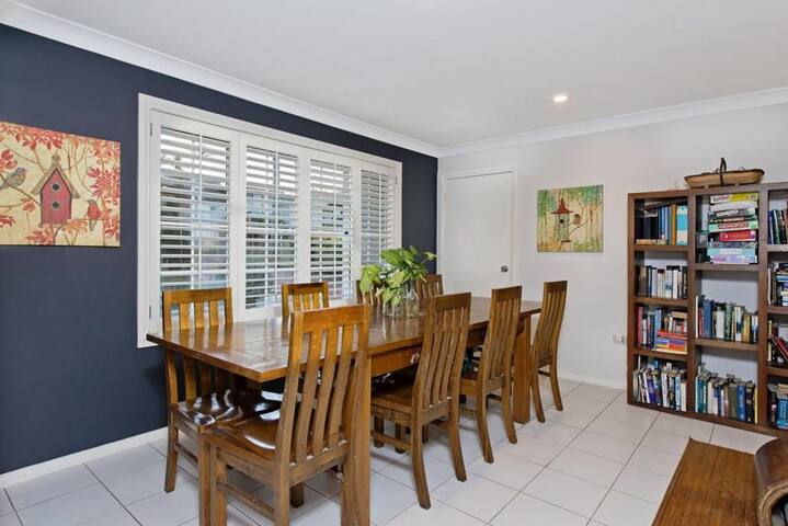 Malibu Beach House gallery image 4